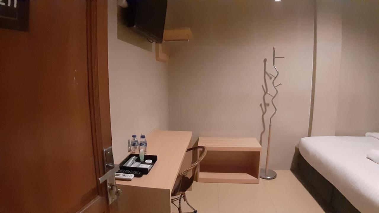 New Gentala Hotel Medan Dış mekan fotoğraf