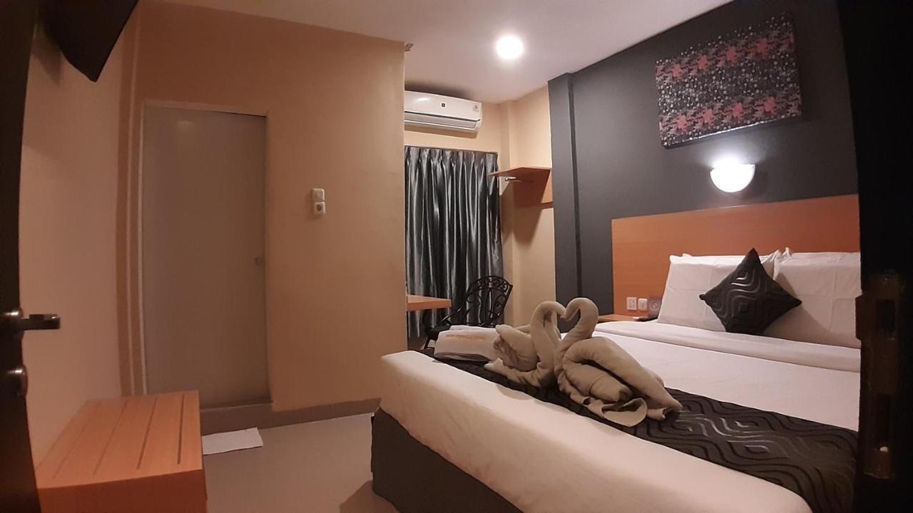New Gentala Hotel Medan Dış mekan fotoğraf