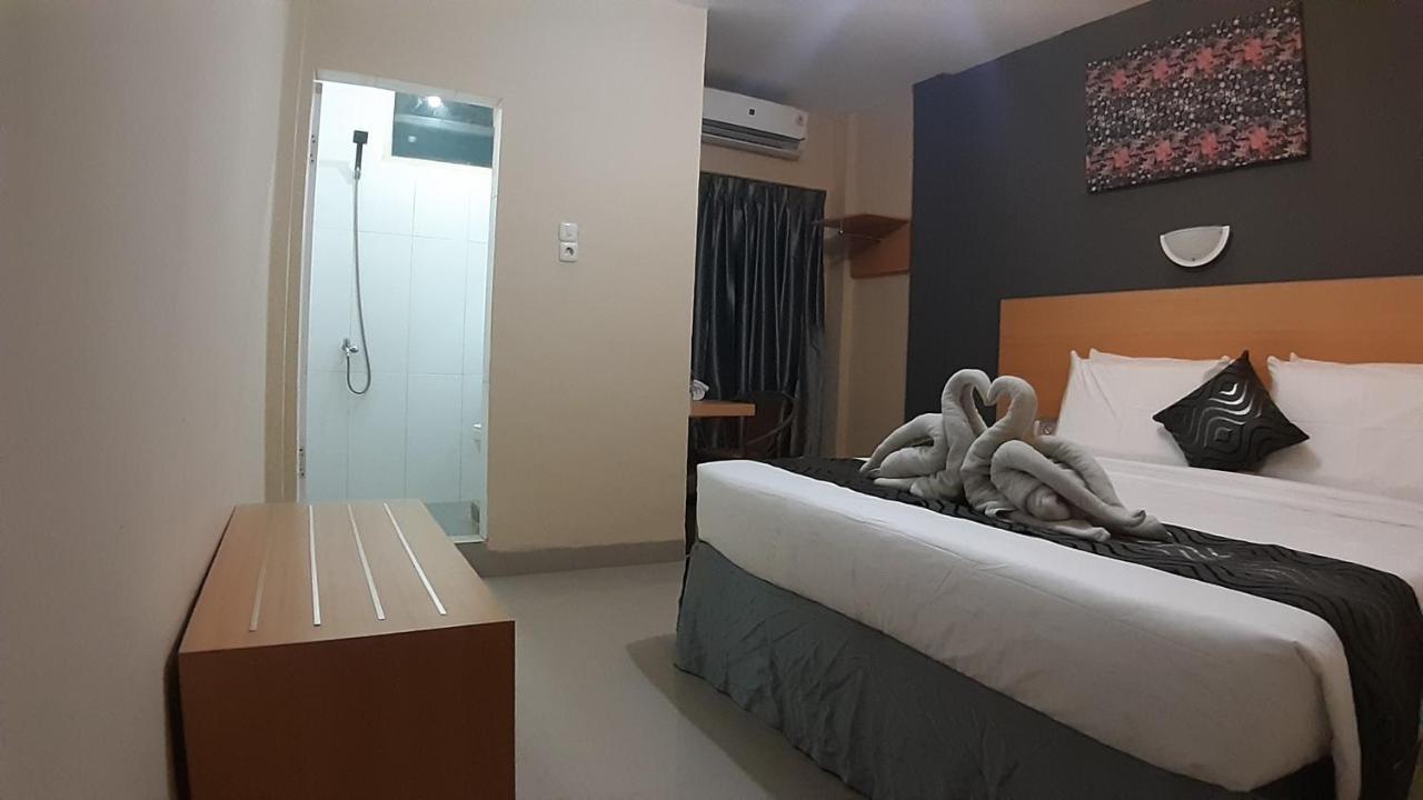 New Gentala Hotel Medan Dış mekan fotoğraf